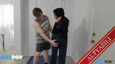 Eve Gelen Hoca Türbanlı Kadının Azgınlığını Görünce Yoldan Çıkartıyor