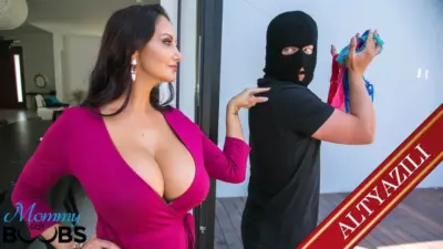 Amatör Çekimlerden Profesyonel Kariyere: Pornocu Olmak İsteyen Orospunun Deliği Kevgire Dönüyor